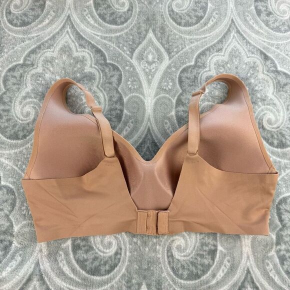 Wacoal Flawless Comfort Wirefree Bra - Picture 2 of 3